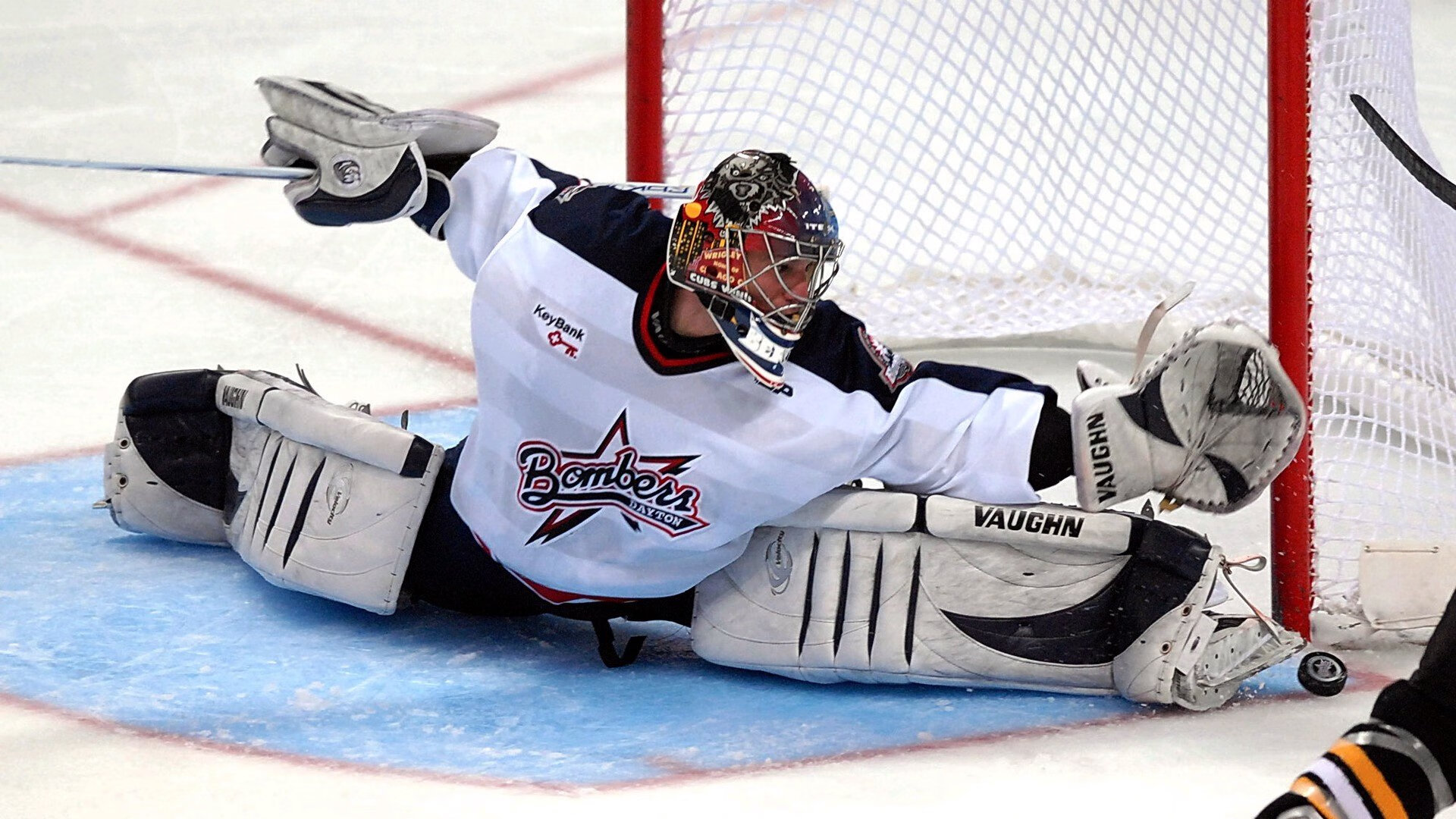 丁俊晖助阵斯诺克公益推广日，丁俊晖做斯诺克反败为胜视频